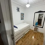 Apartment Chiado View Lissabon